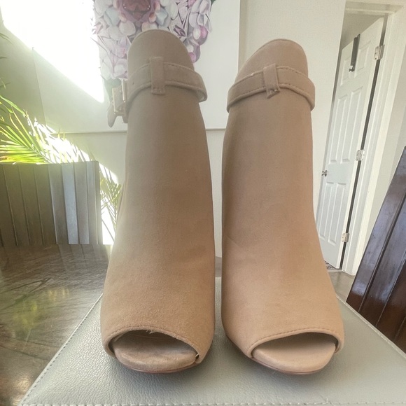 NEW Michael Kors Lawson Tan Suede Ankle Boot Size 10 - Picture 10 of 11
